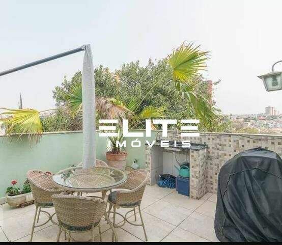 Cobertura à venda no Bairro Jardim: 