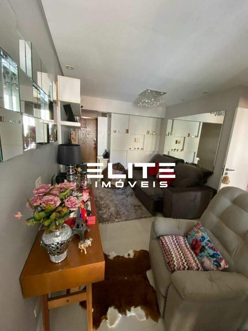 Apartamento à venda no Moema Pássaros: 