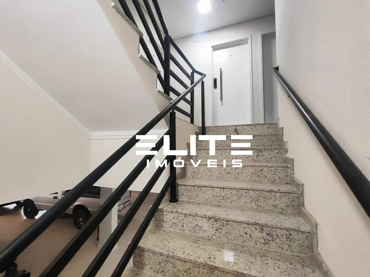 Cobertura à venda no Parque das Nações: 