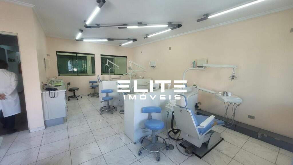 Sobrado à venda no Bairro Jardim: 