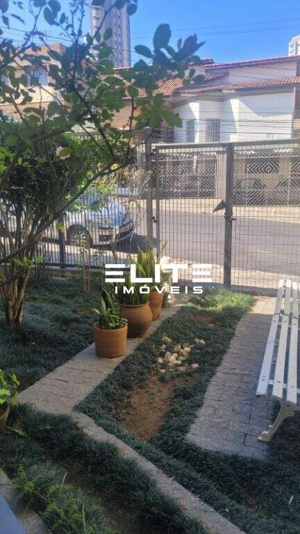 Sobrado à venda no Bairro Jardim: 