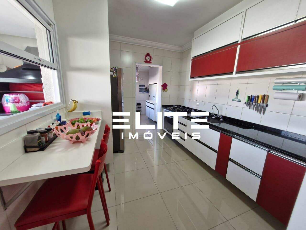 Apartamento à venda no Vila Scarpelli: 