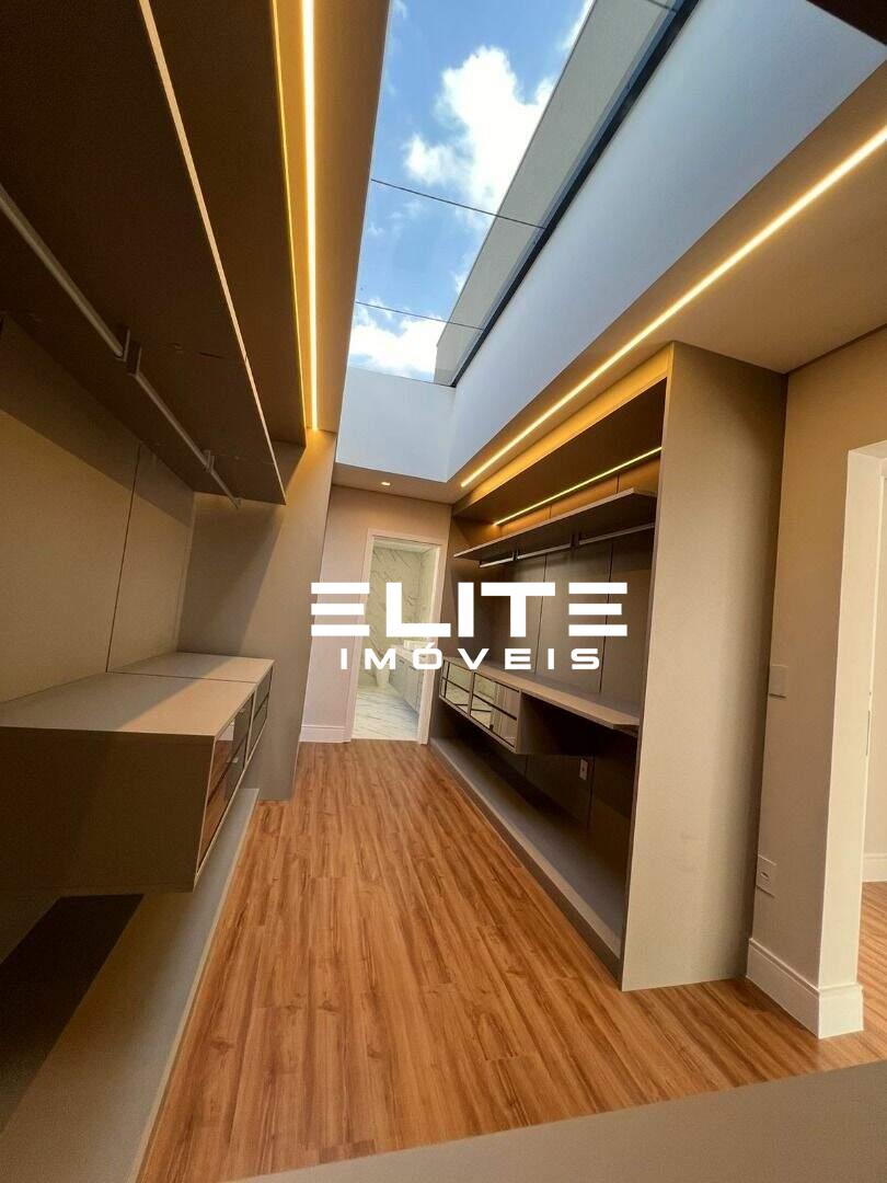 Sobrado à venda no Cerâmica: 