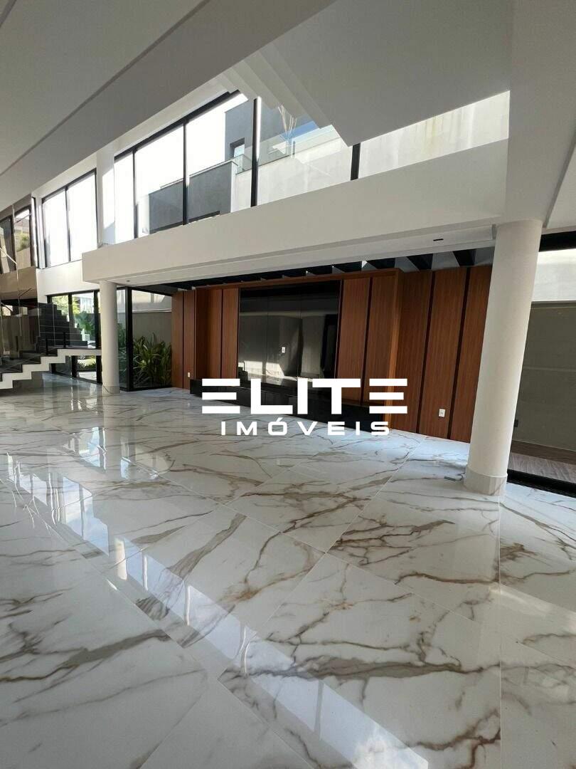 Sobrado à venda no Cerâmica: 