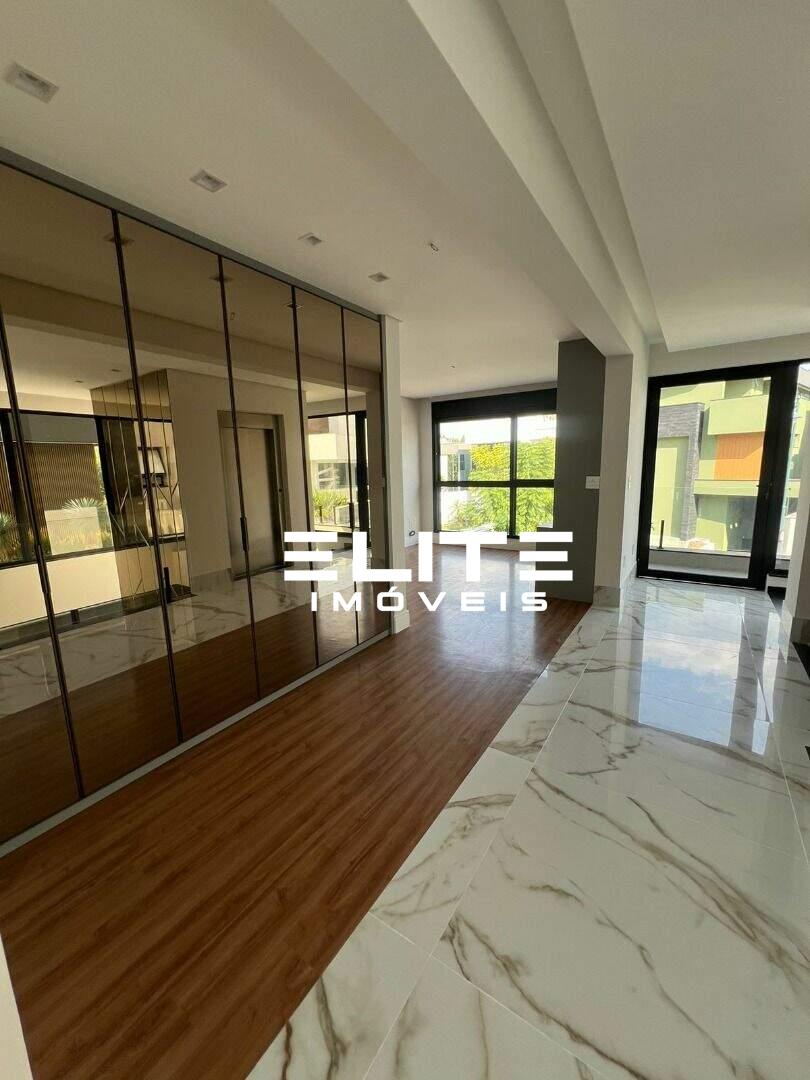 Sobrado à venda no Cerâmica: 