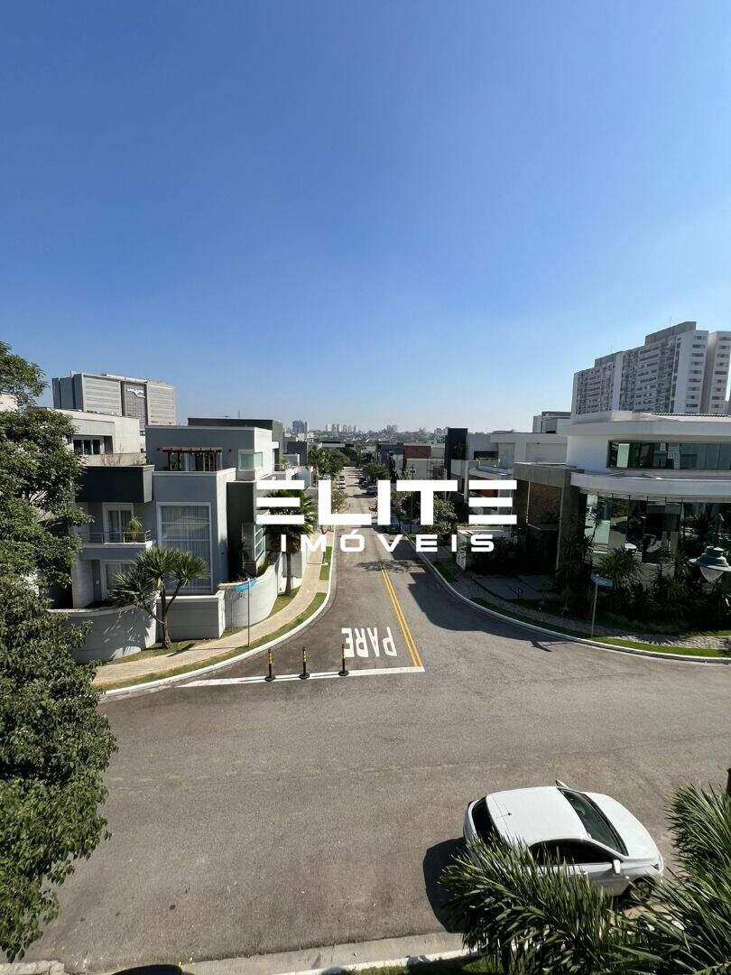 Sobrado à venda no Cerâmica: 