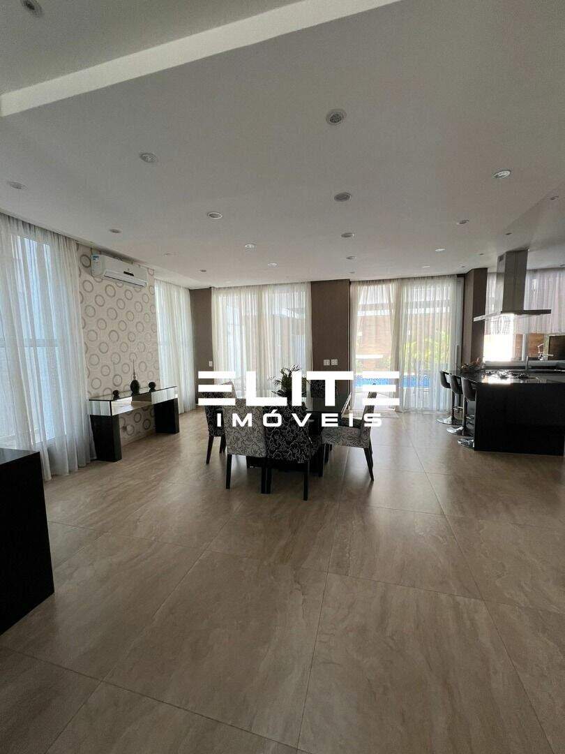 Sobrado à venda no Cerâmica: 