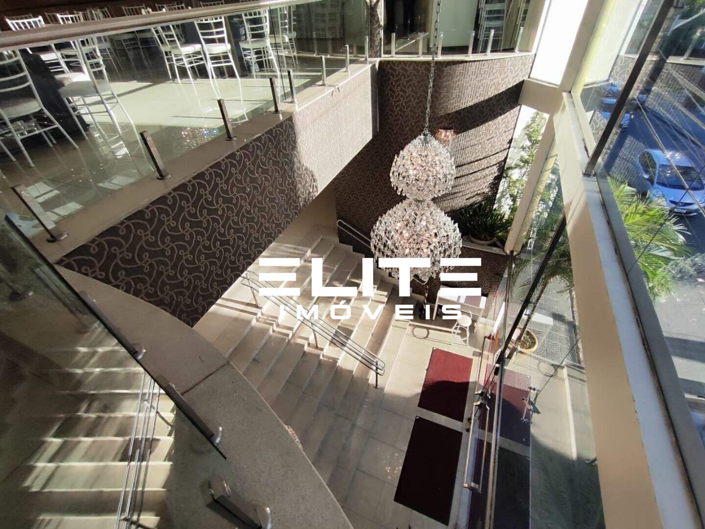 Salão à venda no Centro: 