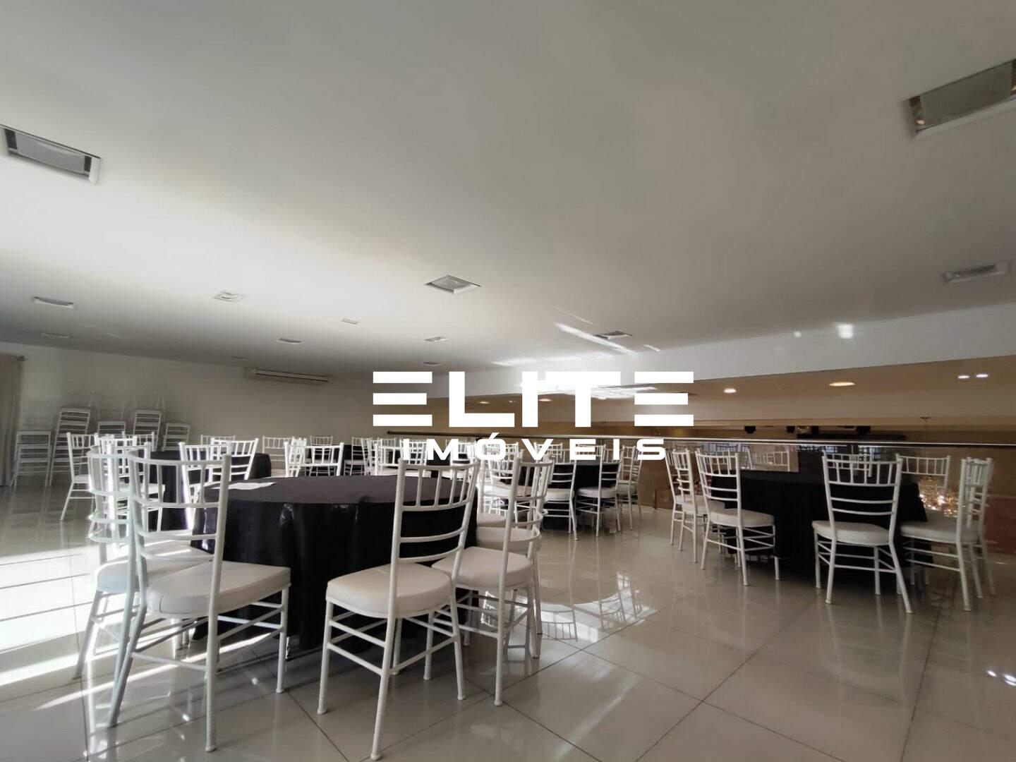 Salão à venda no Centro: 