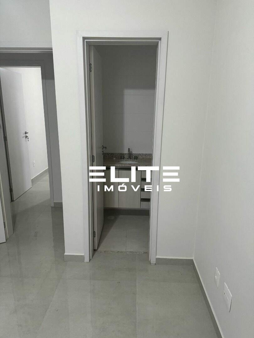 Apartamento à venda no Vila Alzira: 