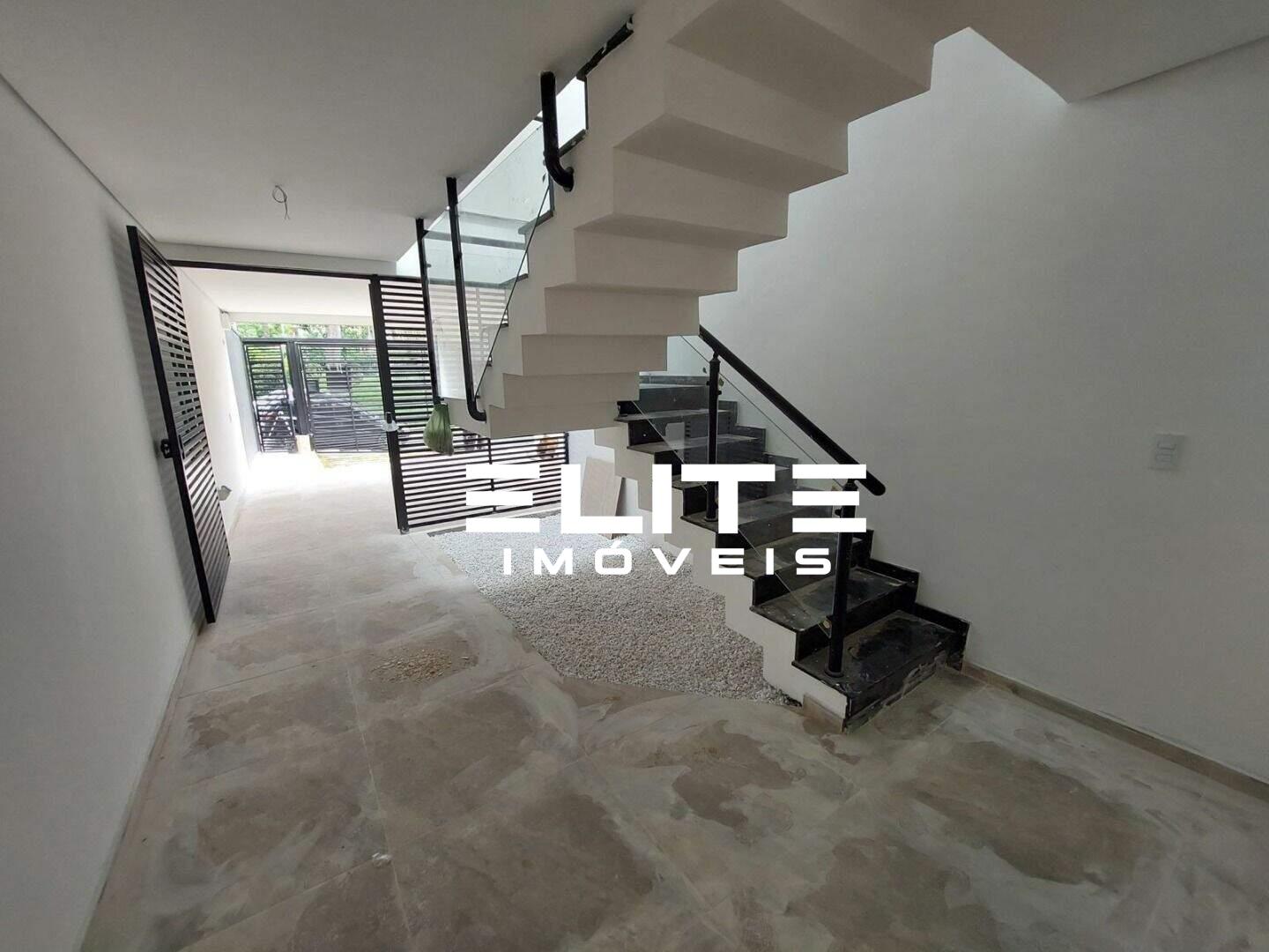 Sobrado à venda no Jardim Paraíso: 