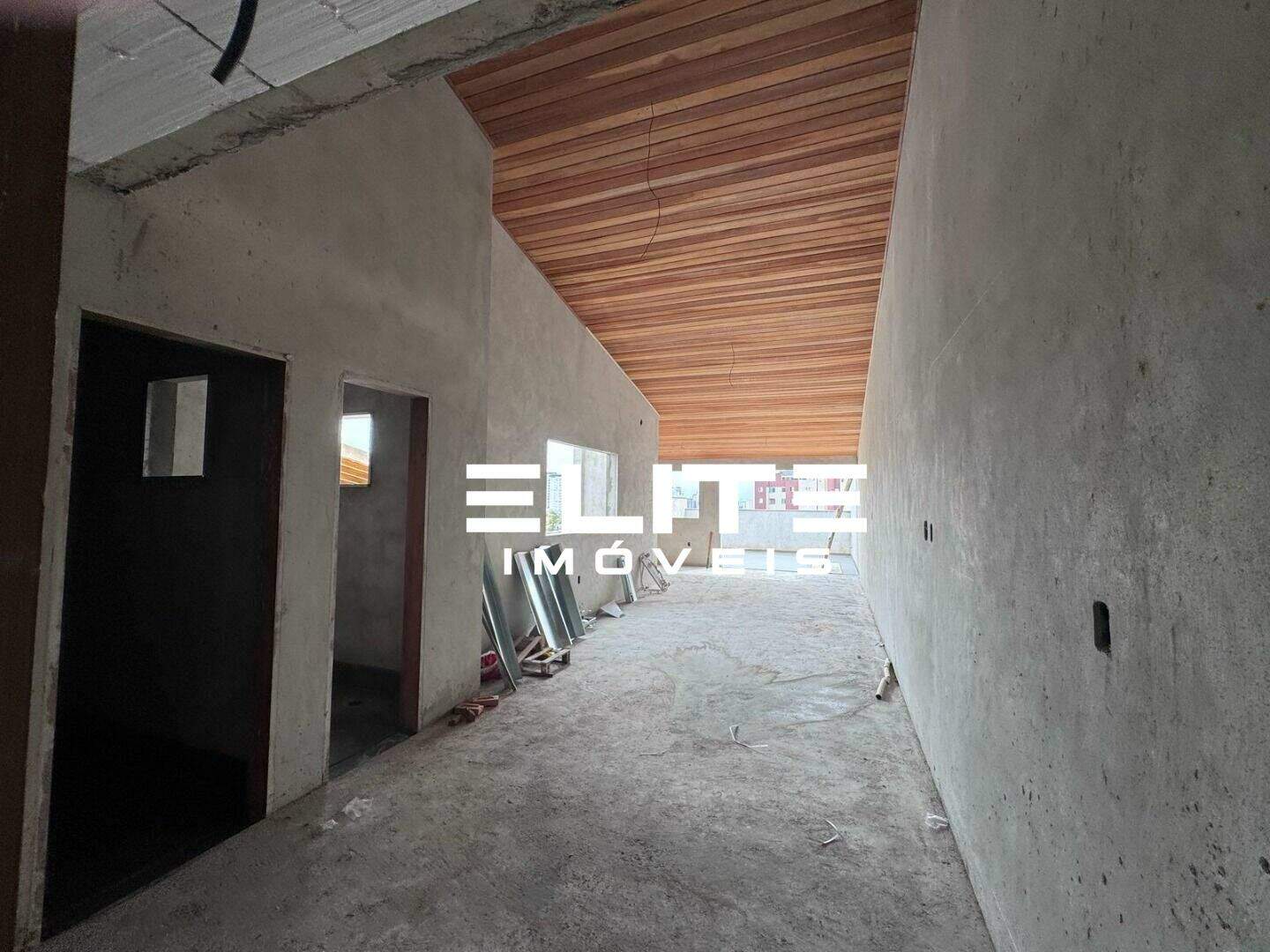 Cobertura à venda no Paraíso: 