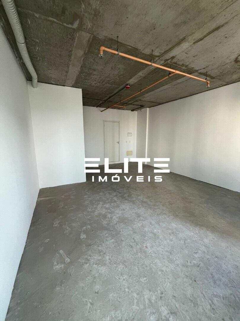 Sala à venda no Bairro Jardim: 