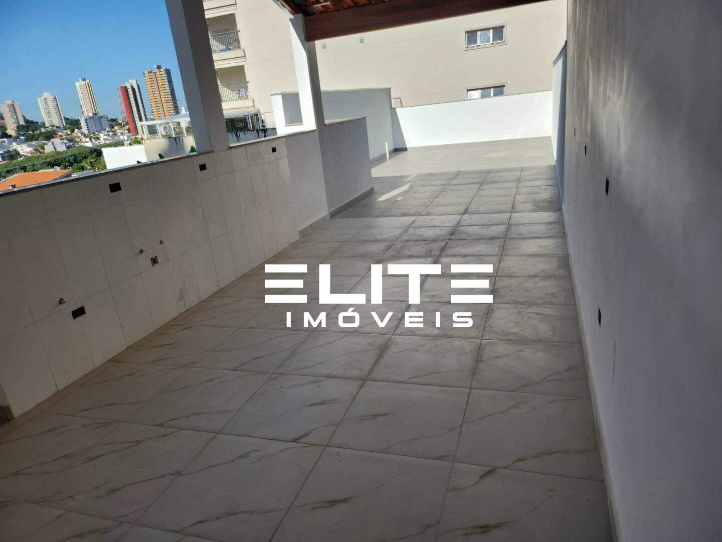 Cobertura à venda no Campestre: 