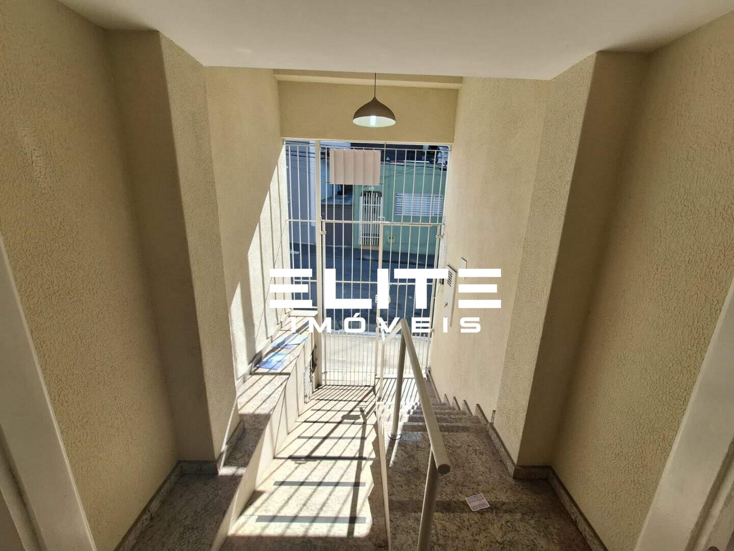 Sobrado à venda no Centro: 