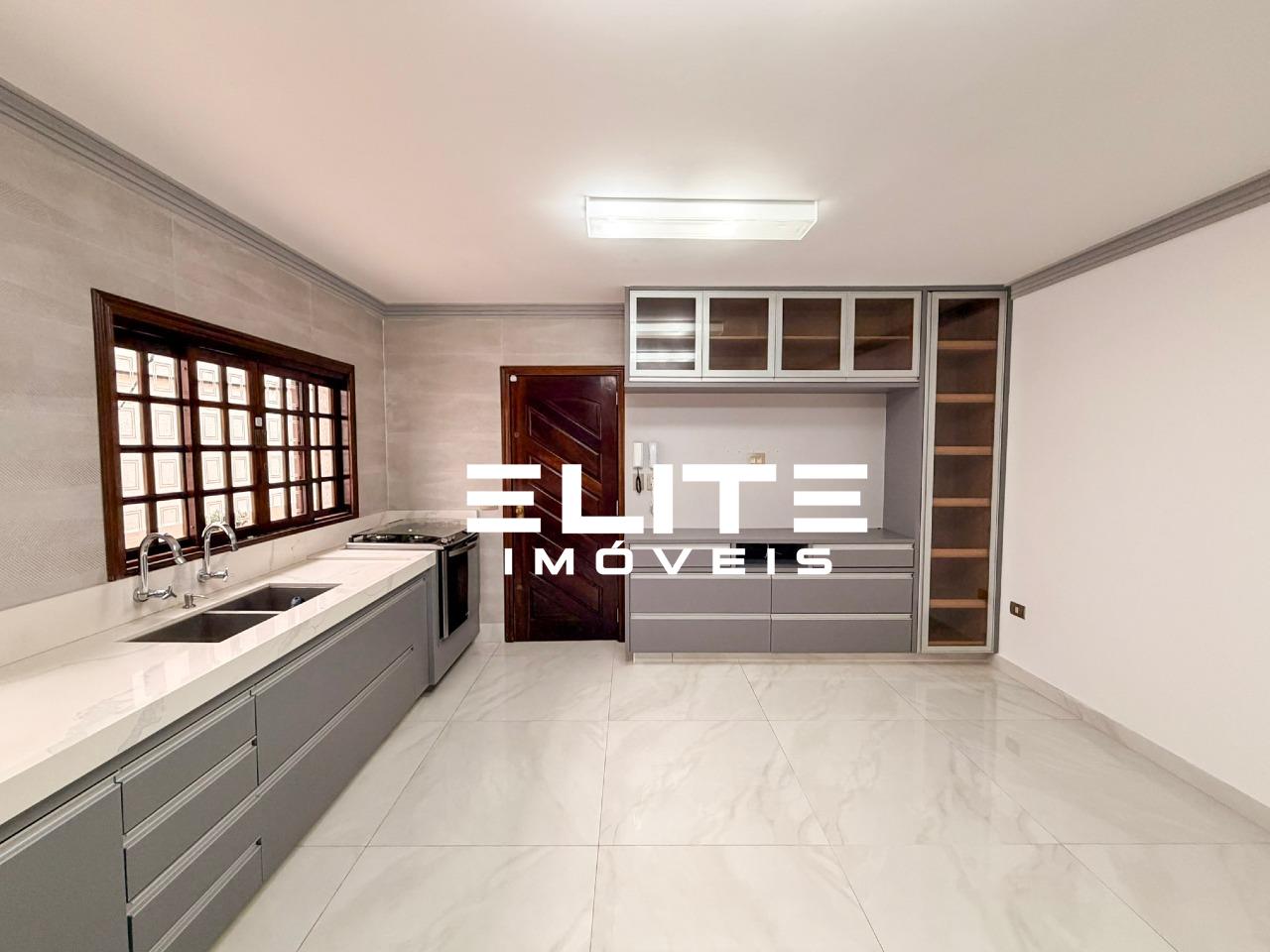 Sobrado à venda no Santa Maria: 