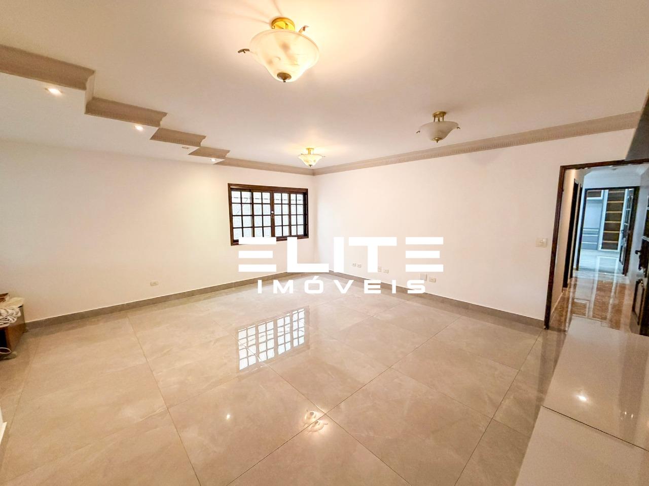 Sobrado à venda no Santa Maria: 