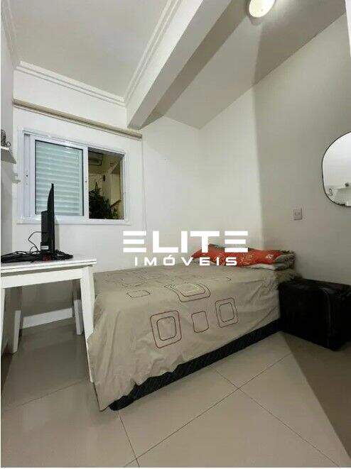 Apartamento à venda no Vila Eldízia: 