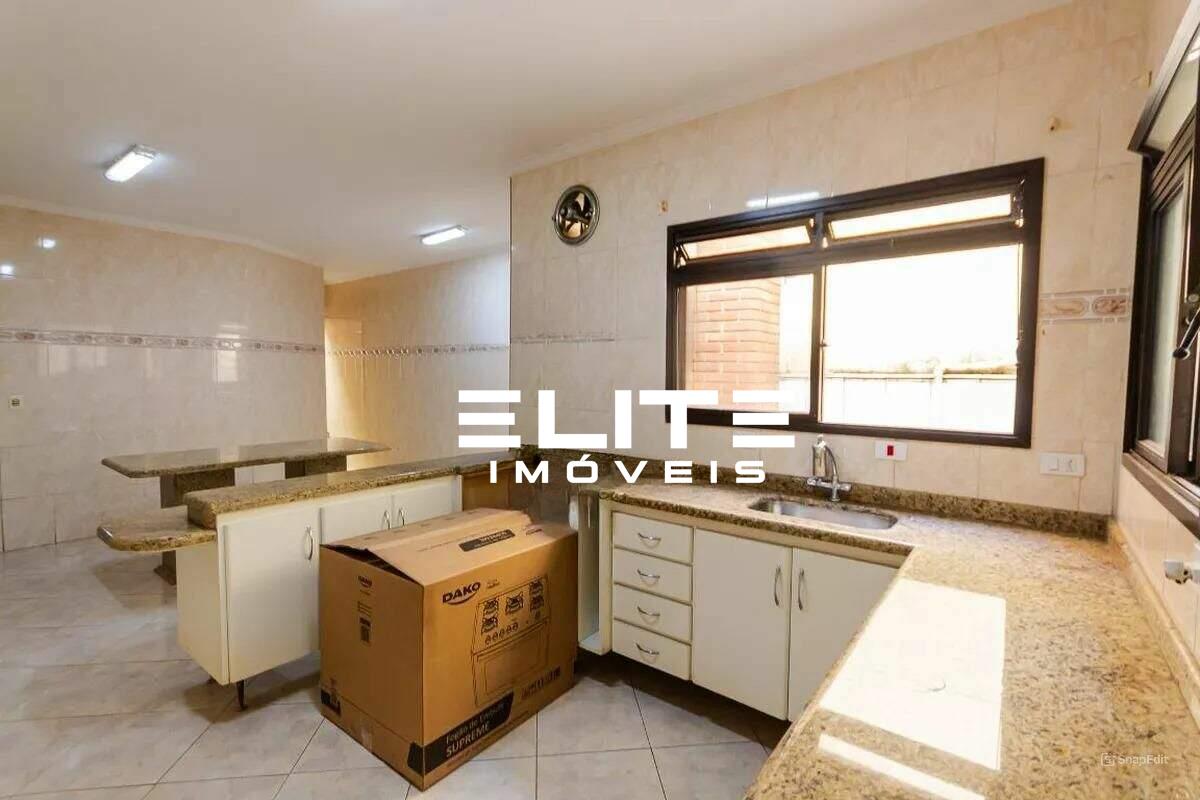 Sobrado à venda no Campestre: 