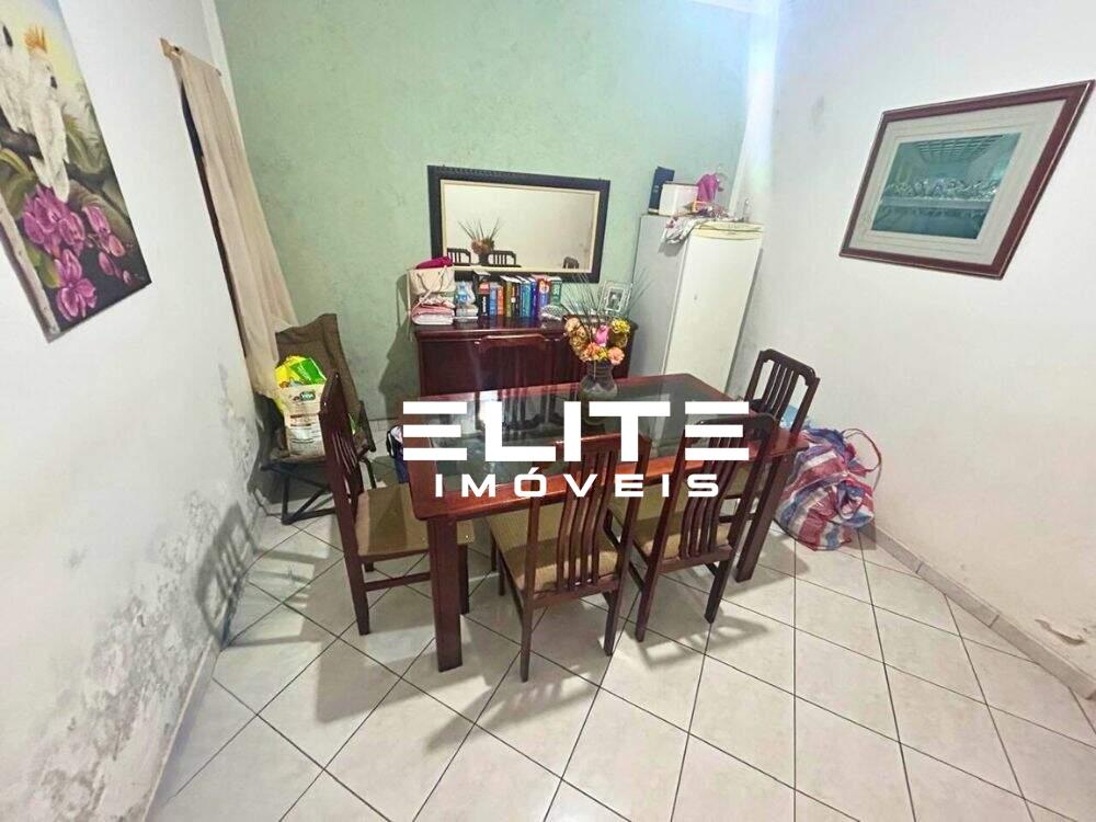 Sobrado à venda no Parque Gerassi: 