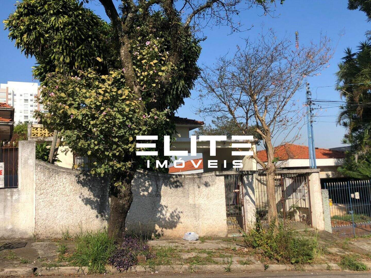 Terreno à venda no Paraíso: 