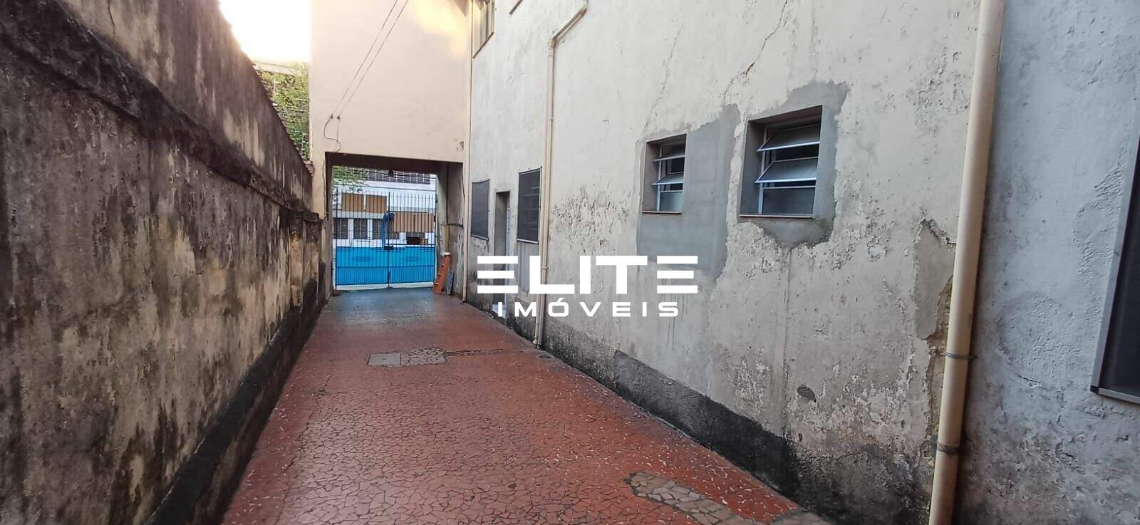 Salão à venda no Centro: 