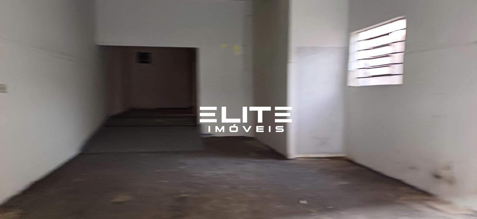 Salão à venda no Centro: 