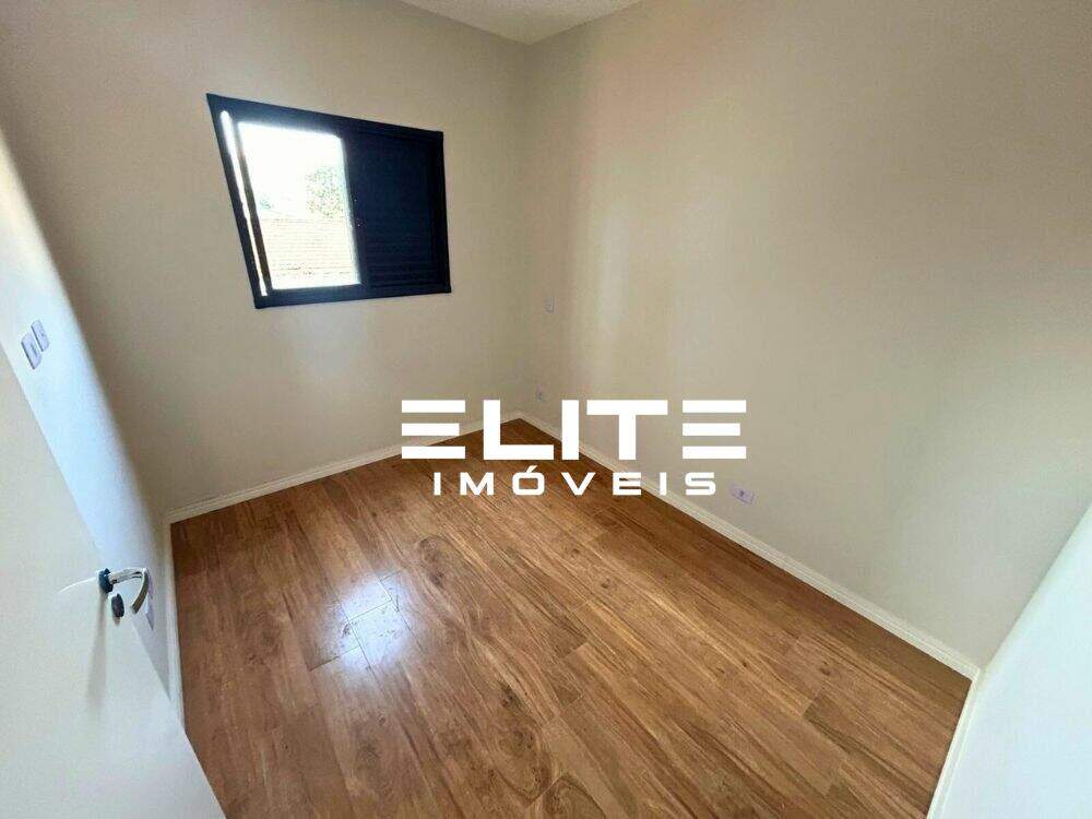 Sobrado à venda no Parque Industriário: 