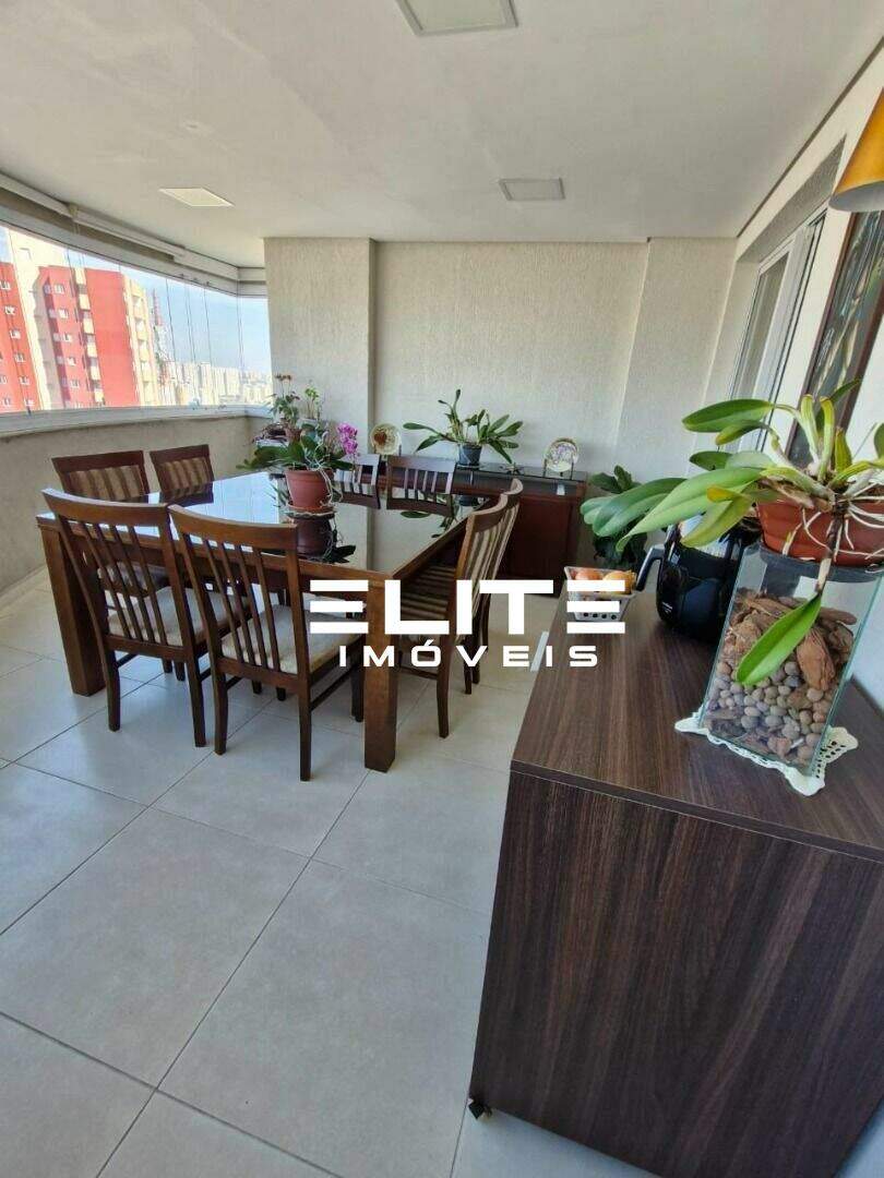 Apartamento à venda no Vila Scarpelli: 