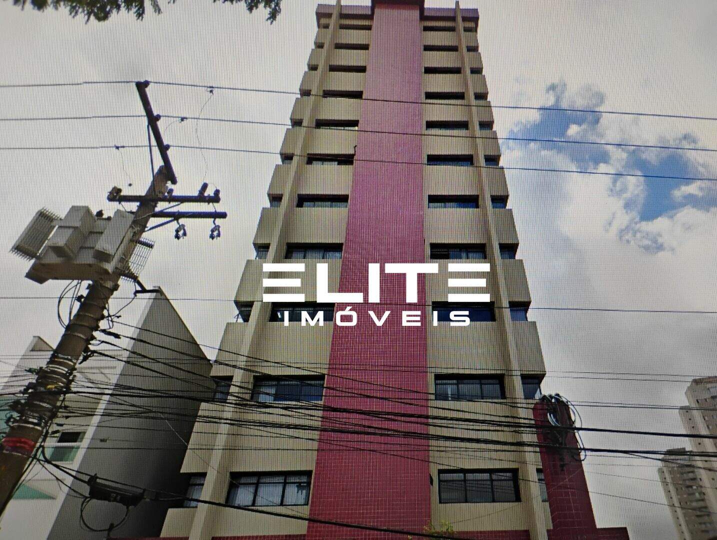 Sala à venda no Centro: 