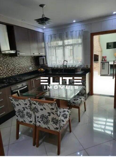 Sobrado à venda no Jardim Las Vegas: 