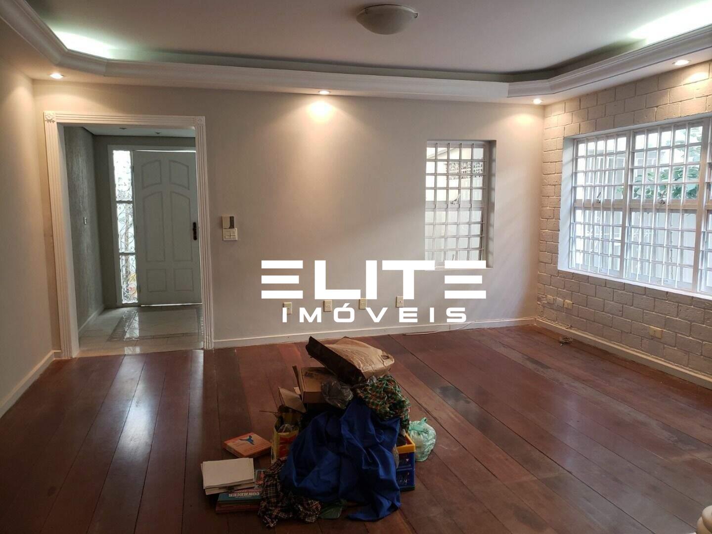 Sobrado à venda no Vila Scarpelli: 