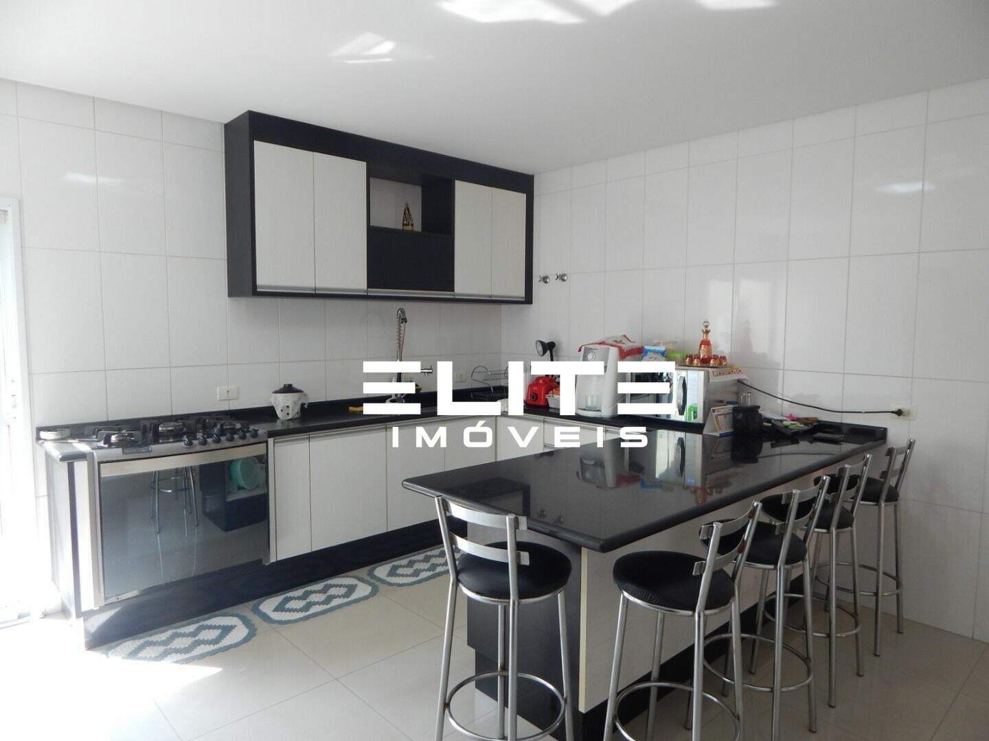 Sobrado à venda no Jardim Iracema: 