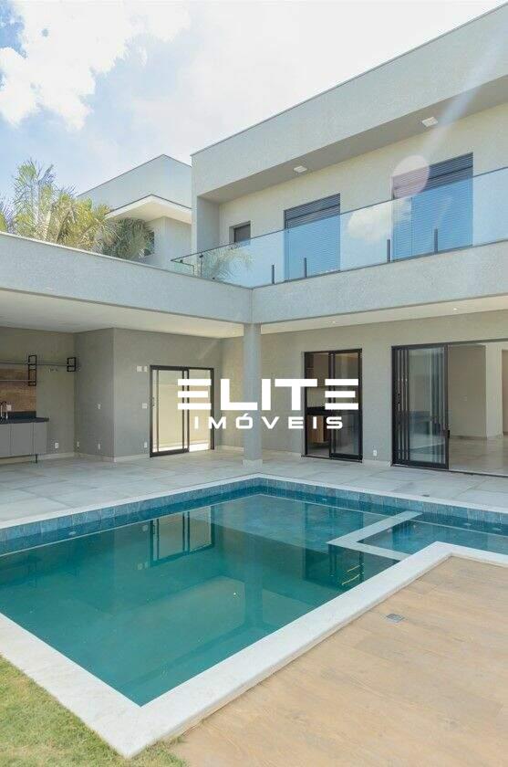 Sobrado à venda no Condomínio Mont Blanc: 