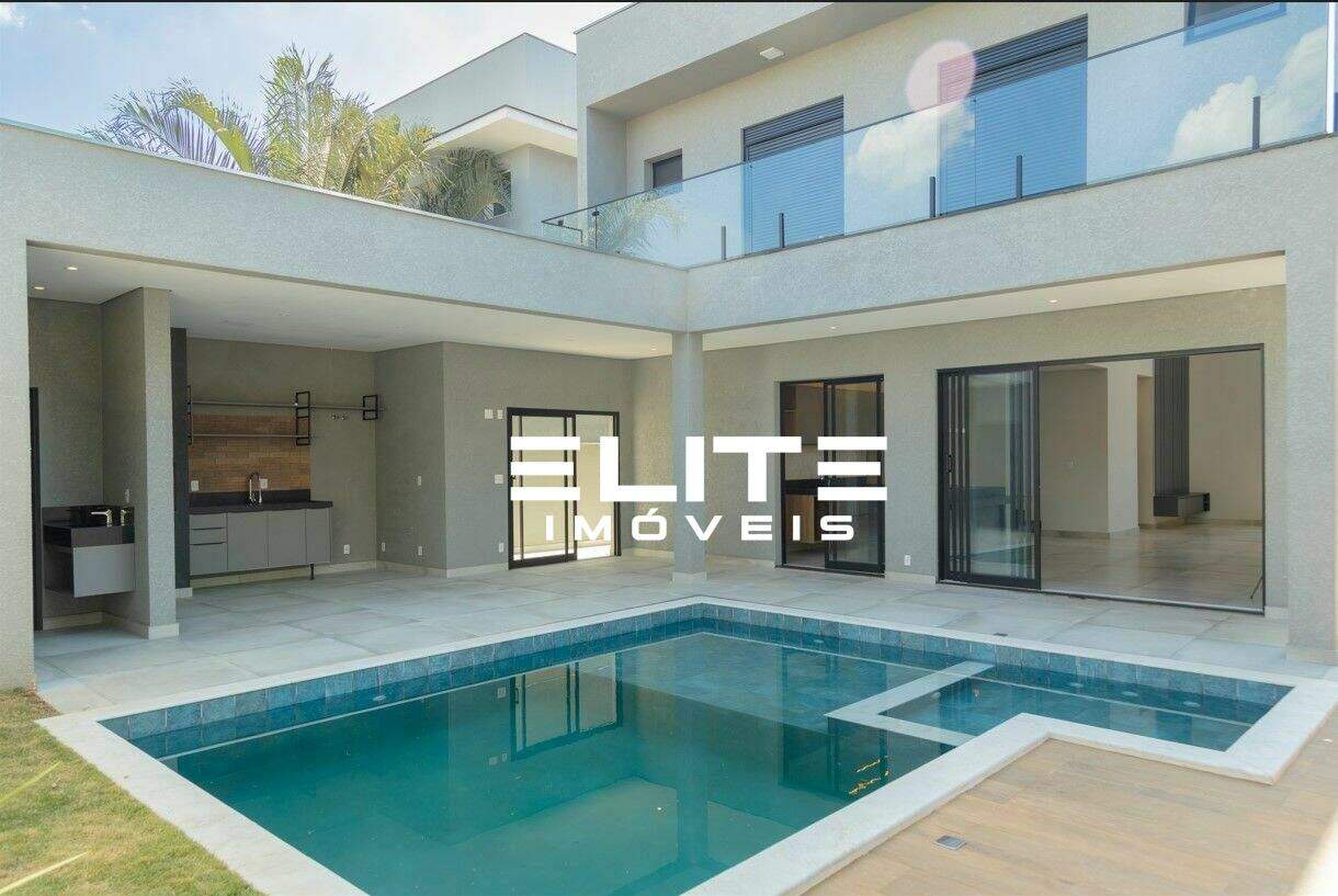 Sobrado à venda no Condomínio Mont Blanc: 