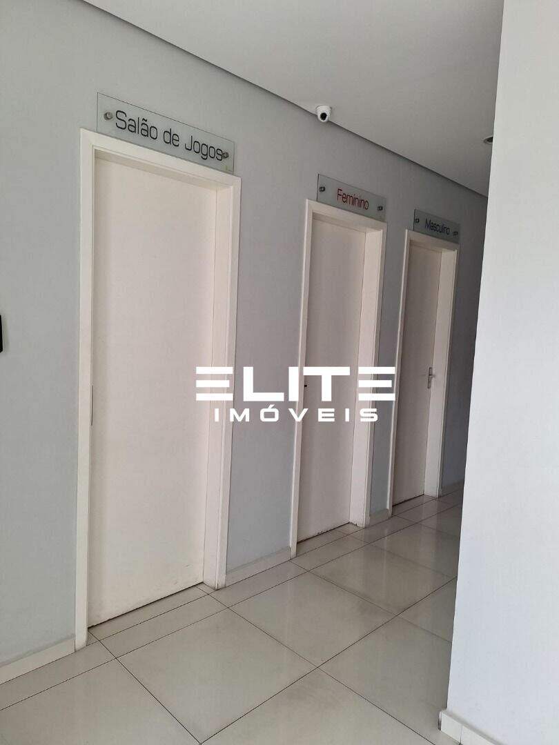 Apartamento à venda no Parque Industriário: 