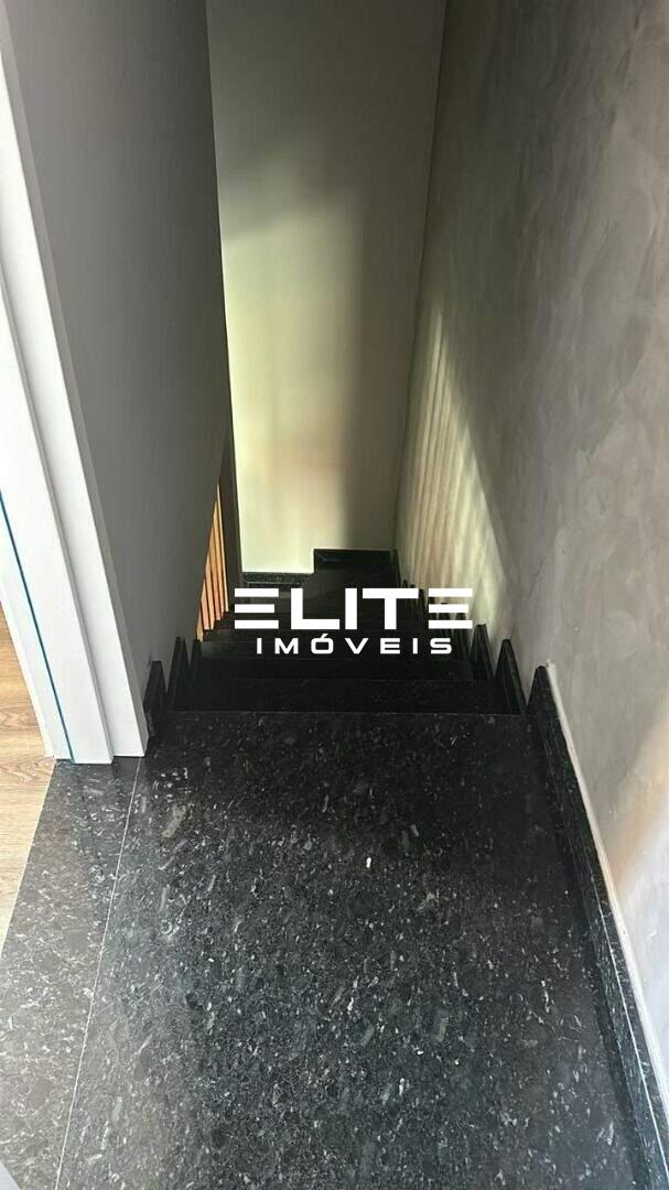 Sobrado à venda no Vila Alzira: 