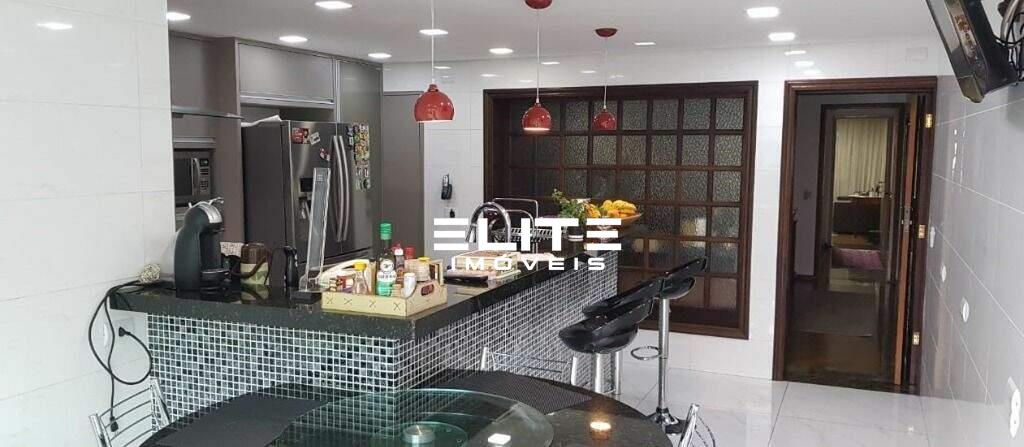 Sobrado à venda no Santa Maria: 