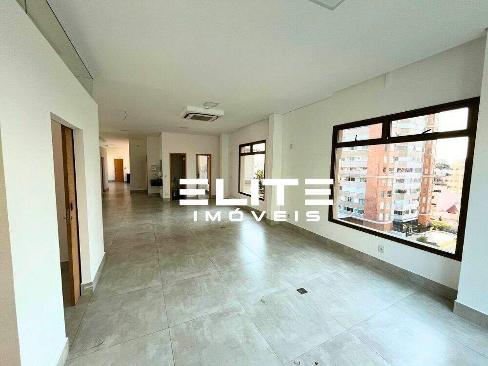 Sala à venda no Bairro Jardim: 