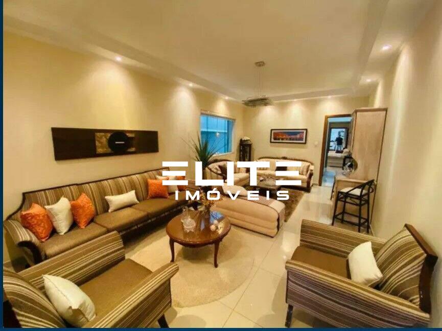 Sobrado à venda no Bairro Jardim: 