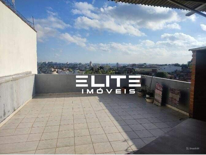 Sobrado à venda no Vila Aquilino: 