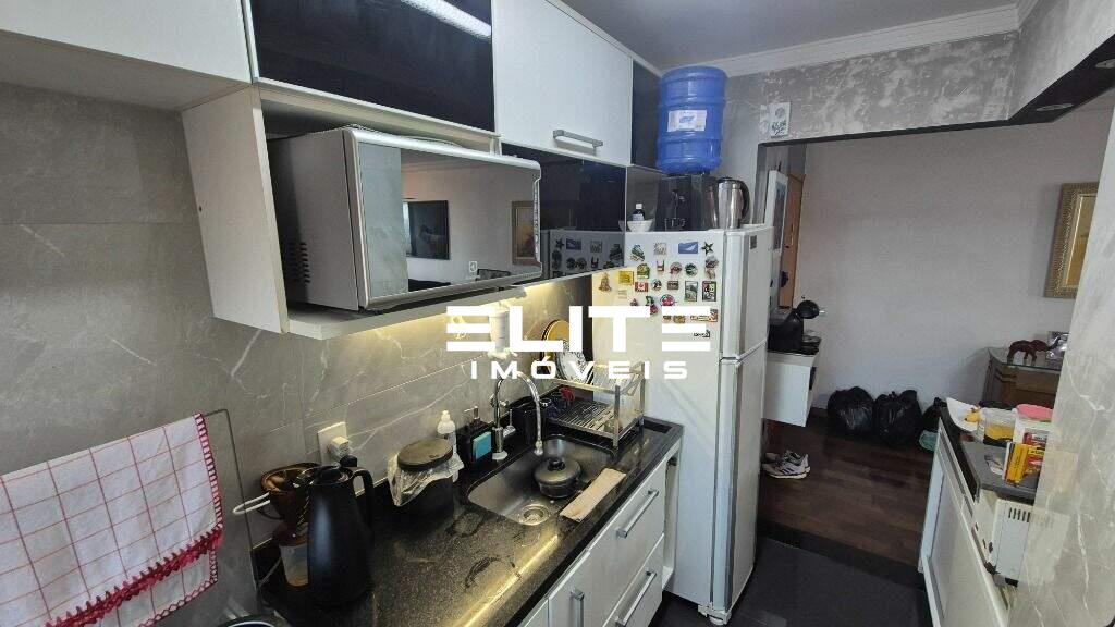 Apartamento à venda no Vila Eldízia: 