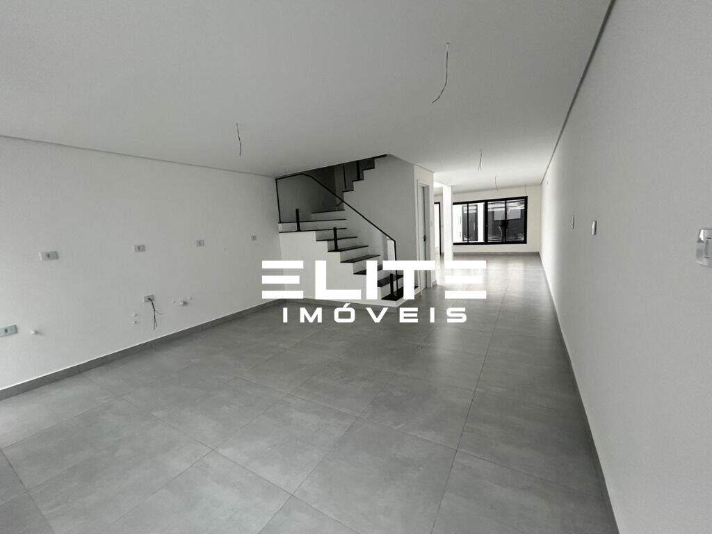 Sobrado à venda no Jardim Bela Vista: 