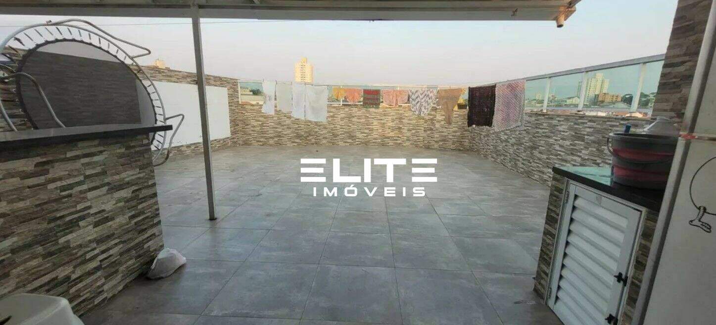 Cobertura à venda no Parque das Nações: 