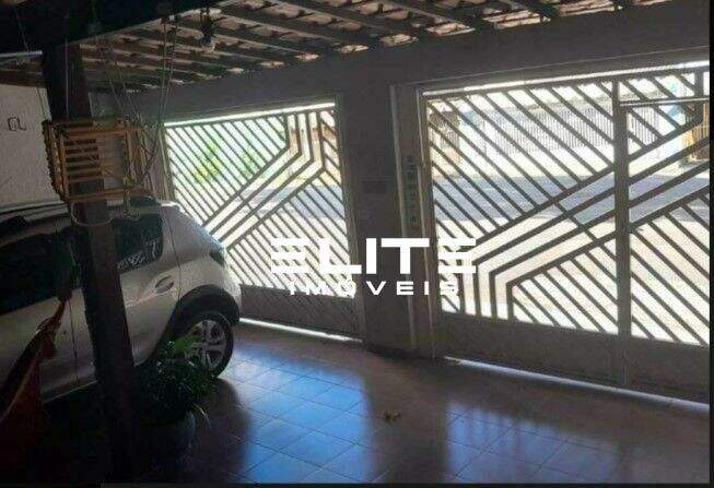 Sobrado à venda no Santa Maria: 