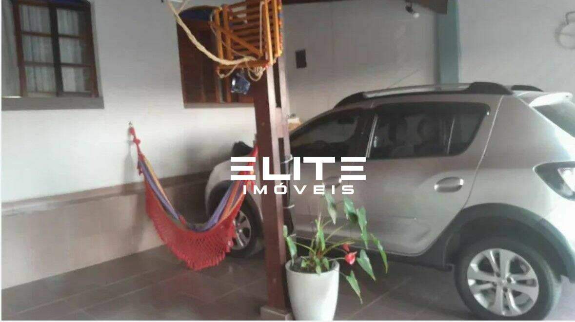 Sobrado à venda no Santa Maria: 