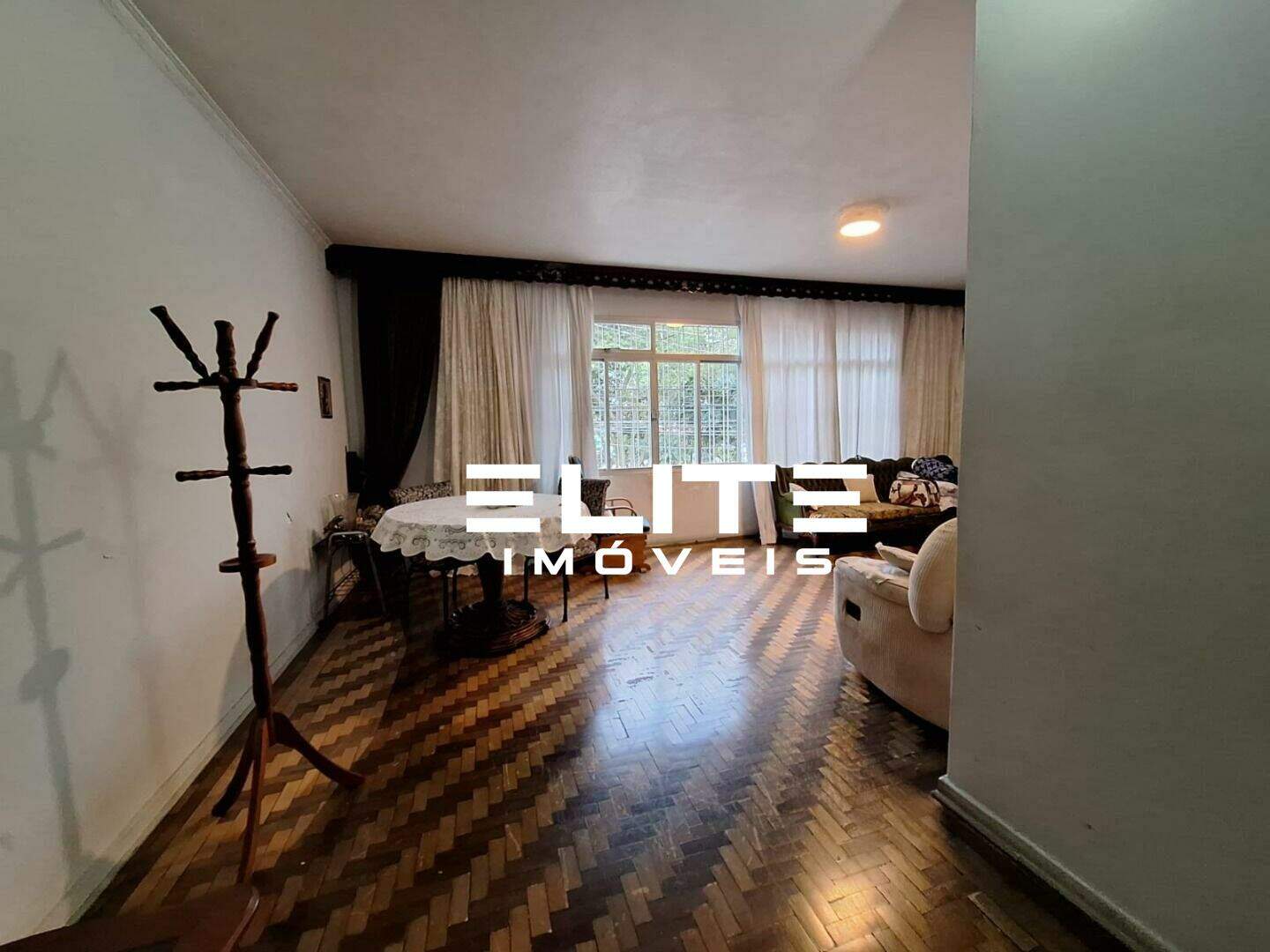 Casa à venda no Jardim do Mar: 