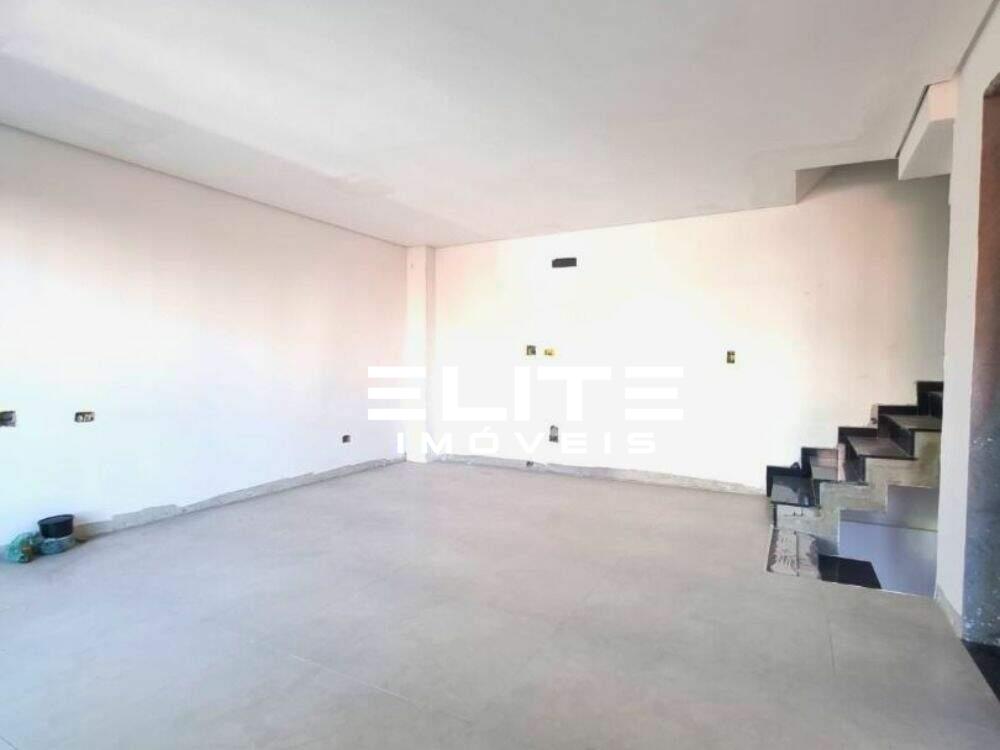 Sobrado à venda no Campestre: 