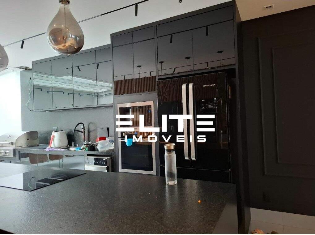 Sobrado à venda no Parque São Pedro: 