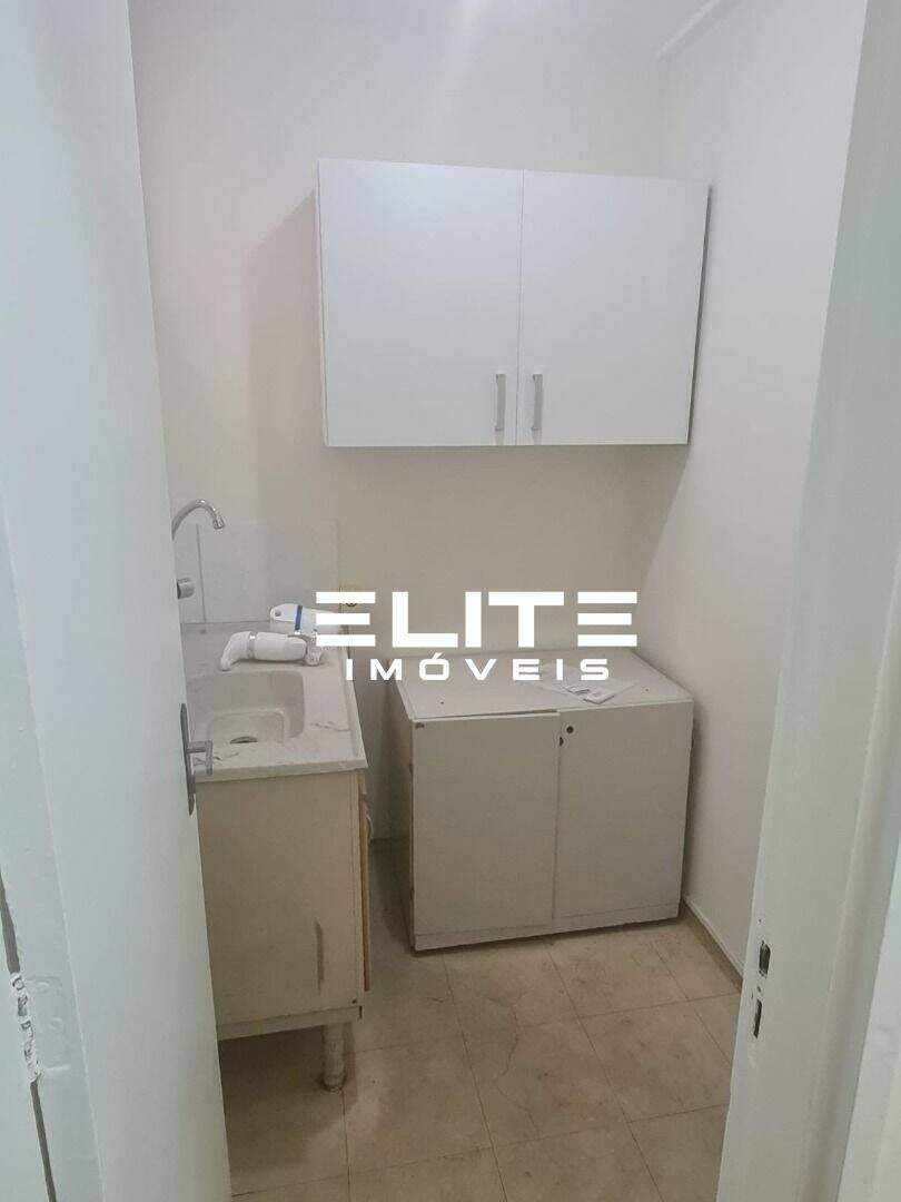 Sala à venda no Vila Bastos: 